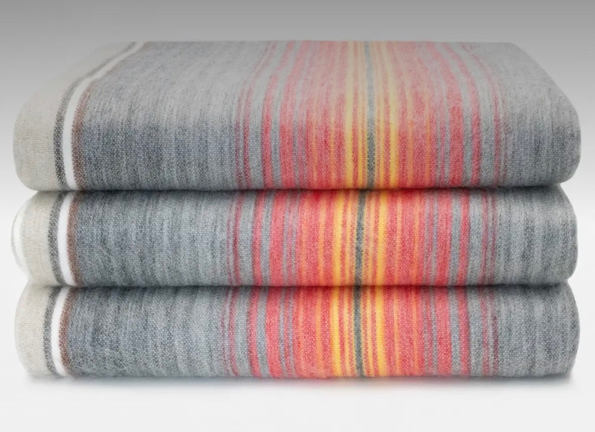 Sunset Hues - Alpaca Blanket